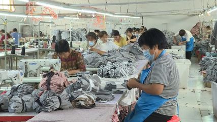 筑巢引凤，打造乡村振兴“主心骨”——以日用百货销售为引擎激活乡村经济